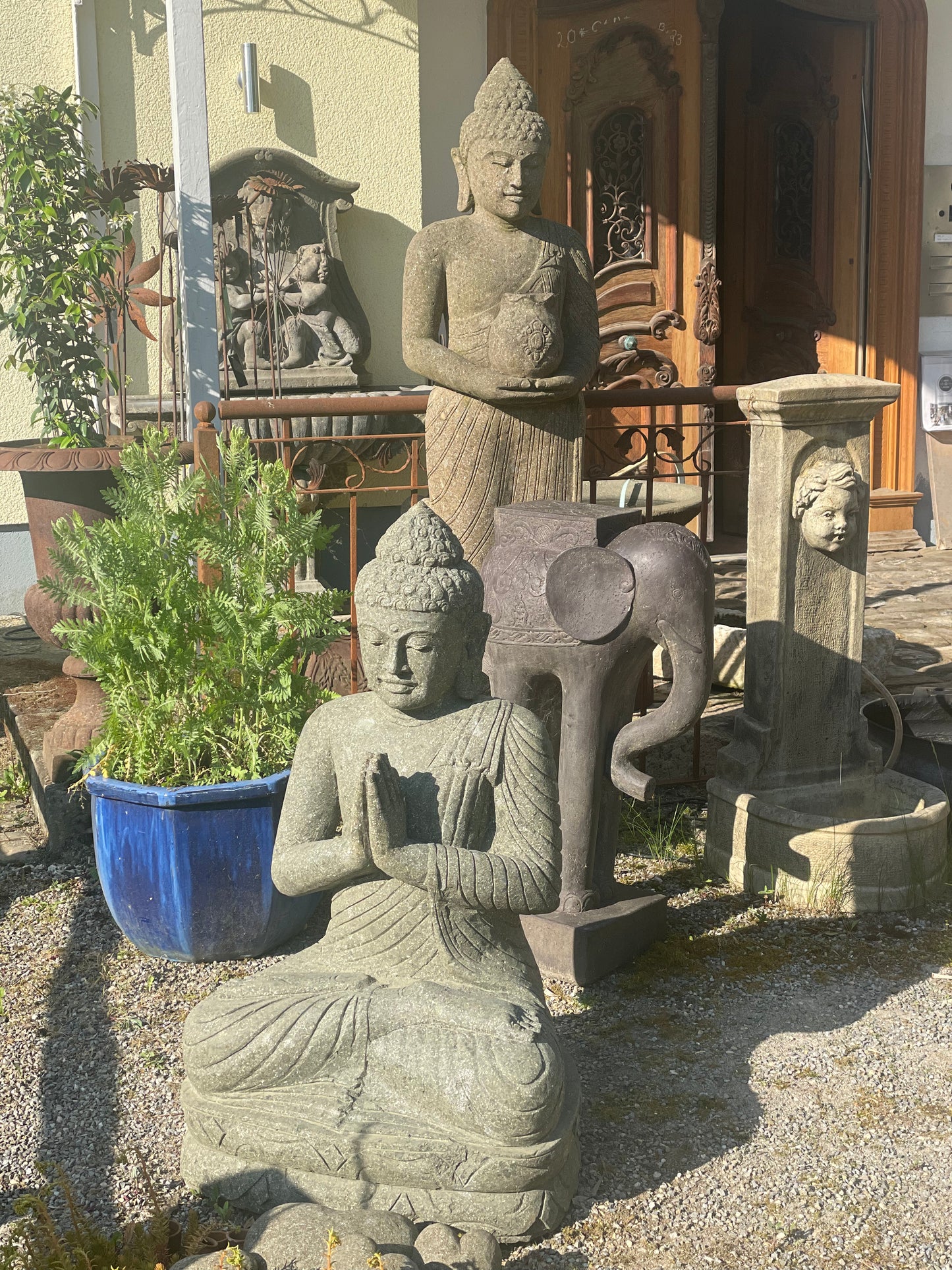 Buddha aus Basanit