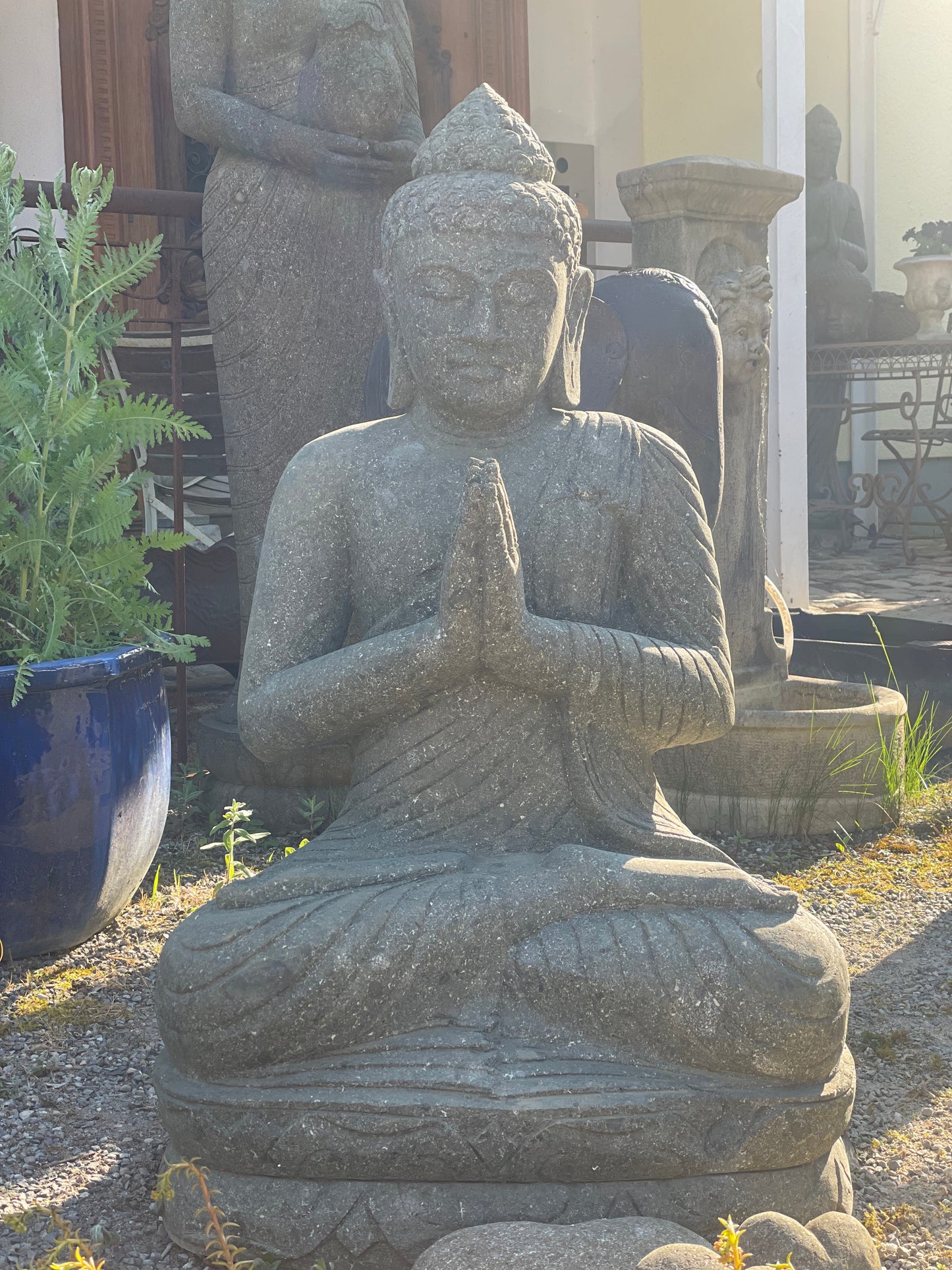 Buddha aus Basanit