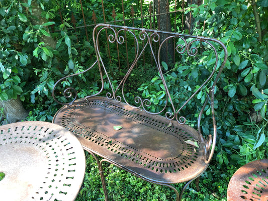Gartenbank aus Eisen
