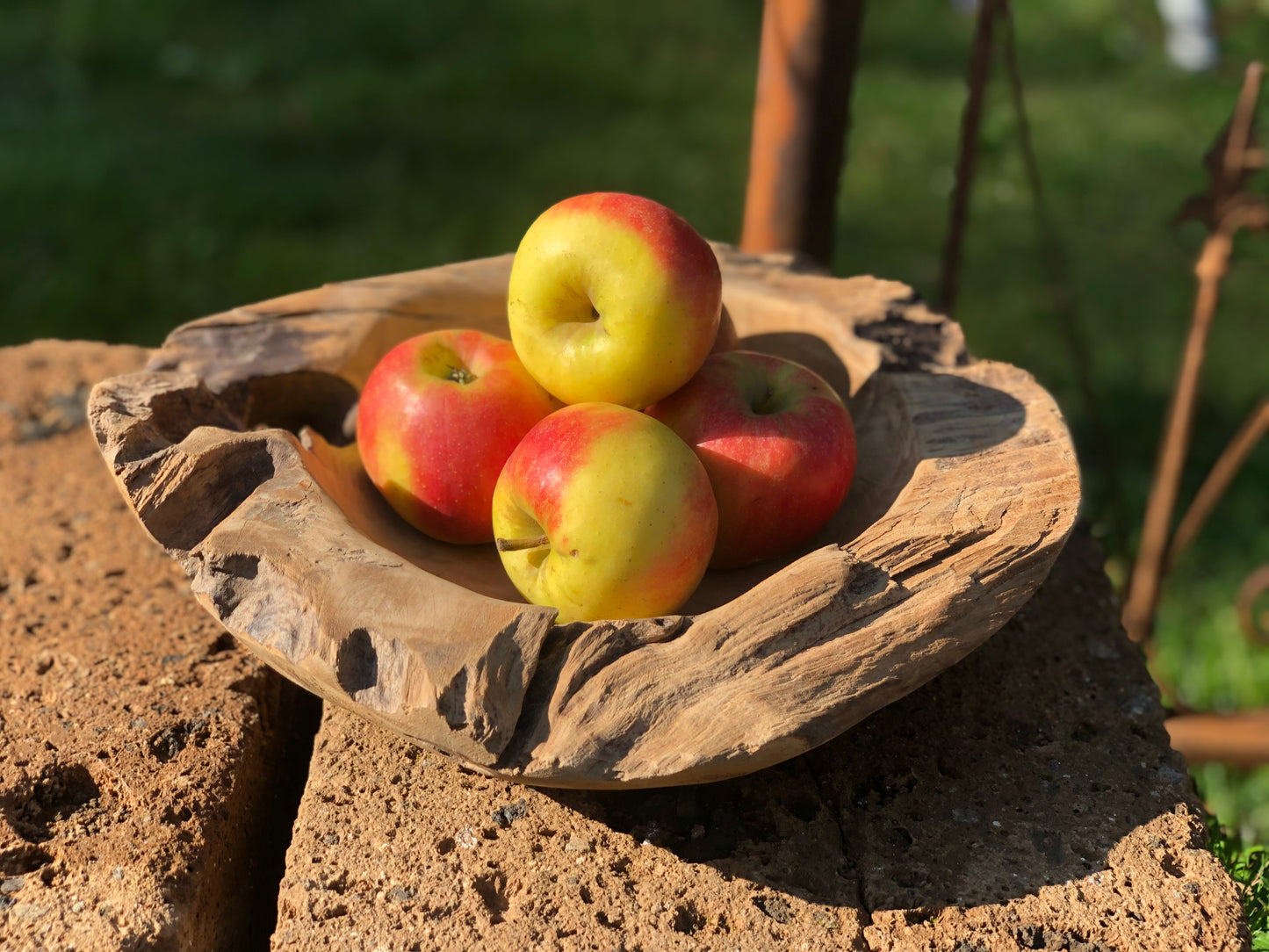 Holzschale aus Teakholz