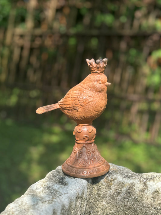 Vogel Zaunkönig aus Edelrost