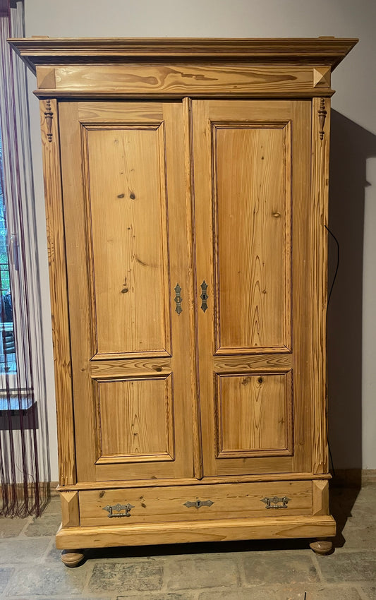 Gründerzeit Schrank